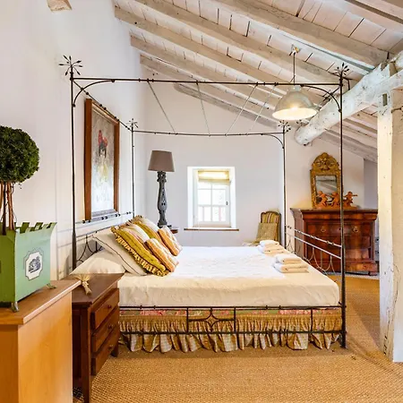 Feriehus Maison Basque D'exception - *